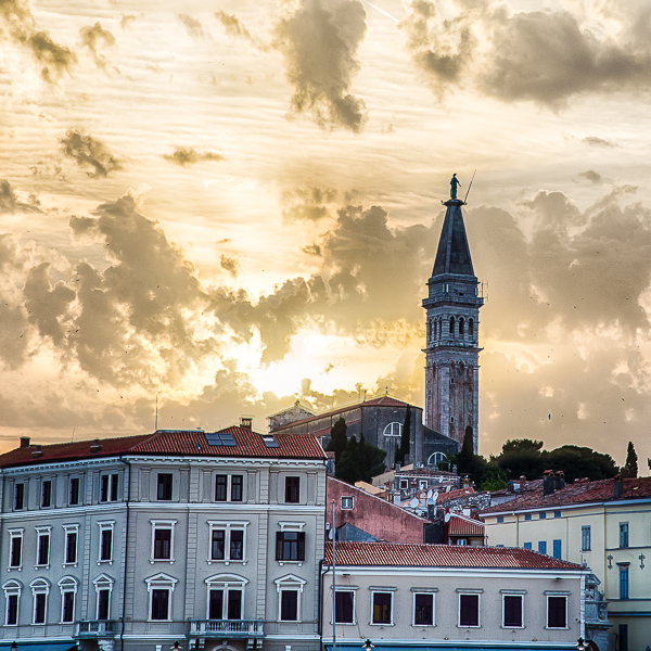 Kroatien, Croatia, Rovinj, Rovigno, Istrien, Istria, Sonnenuntergang, church, Kirche, Panorama, Kulisse, panorama